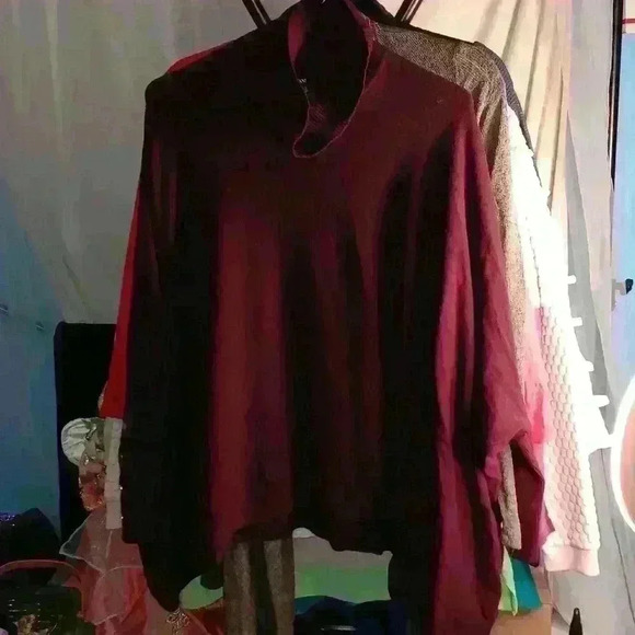 Alfani wine color superoversized size S with gold buttons - Picture 1 of 4